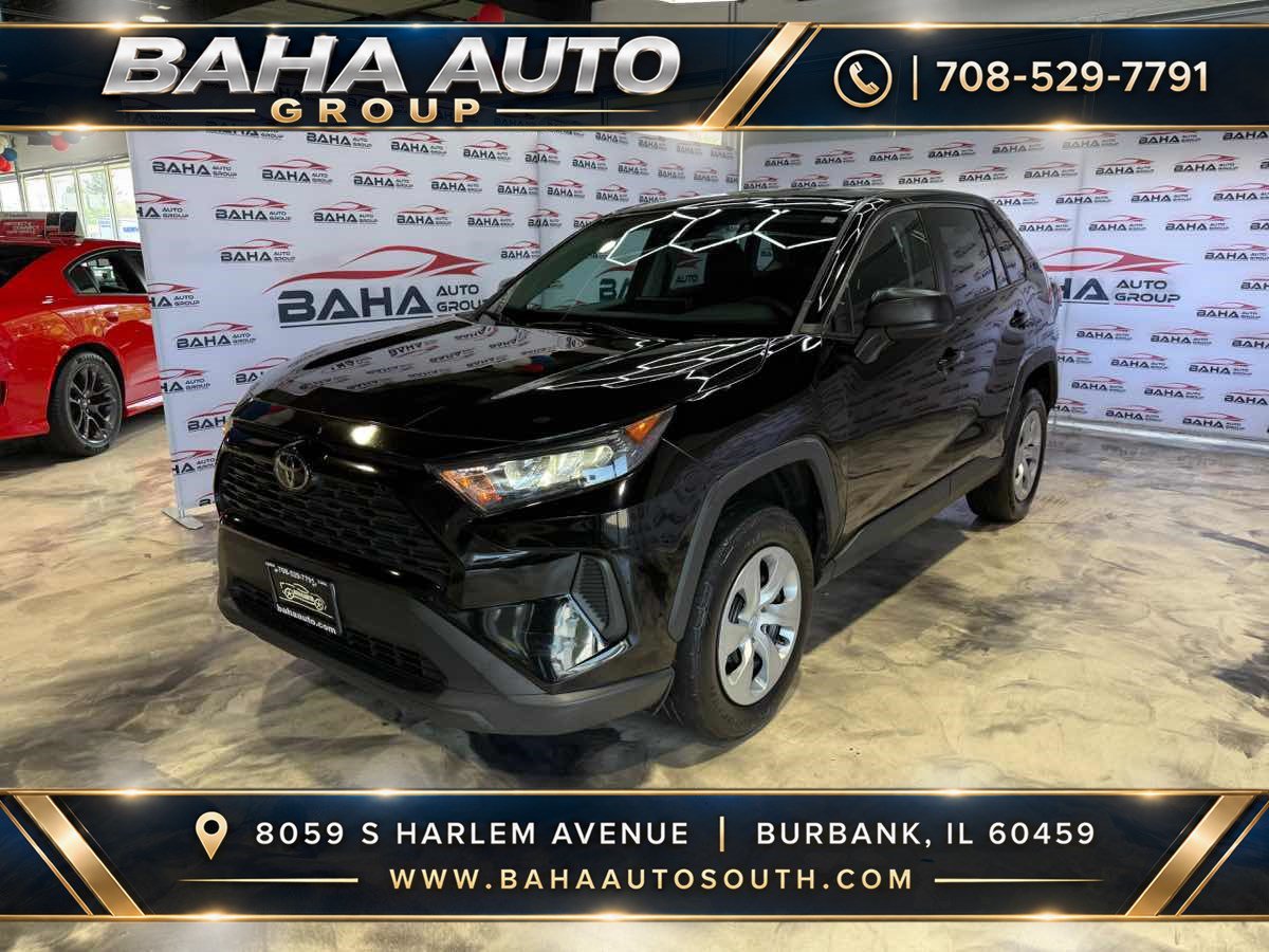 Used 2022 Toyota RAV4 LE FWD image 1