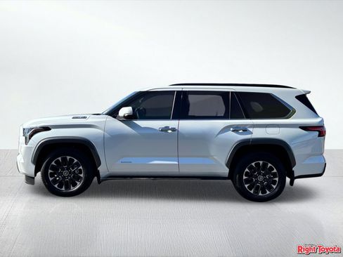Certified 2023 Toyota Sequoia Limited AWD/4WD image 2