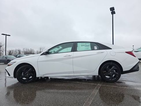 New 2026 Hyundai Elantra Sport FWD image 13