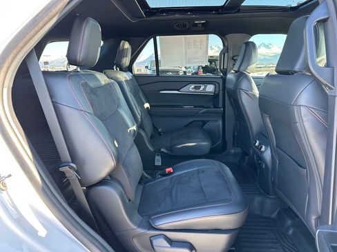 Used 2025 Ford Explorer ST w/ Sun And Sound Package image 12