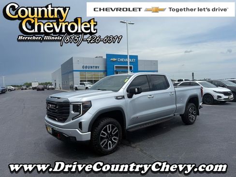 Used 2022 GMC Sierra 1500 AT4 w/ AT4 Premium Package image 1