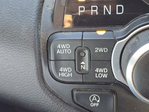 Used 2023 RAM 1500 Big Horn AWD/4WD image 25