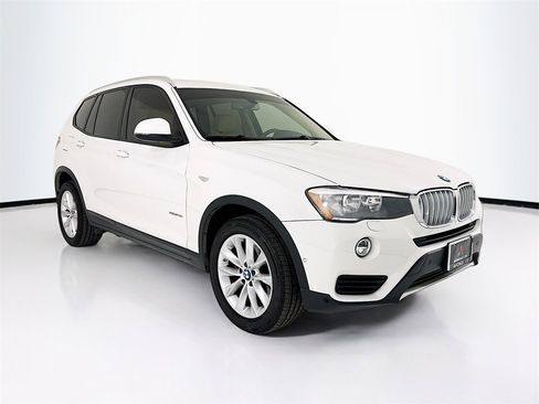 Used 2017 BMW X3 sDrive28i image 7