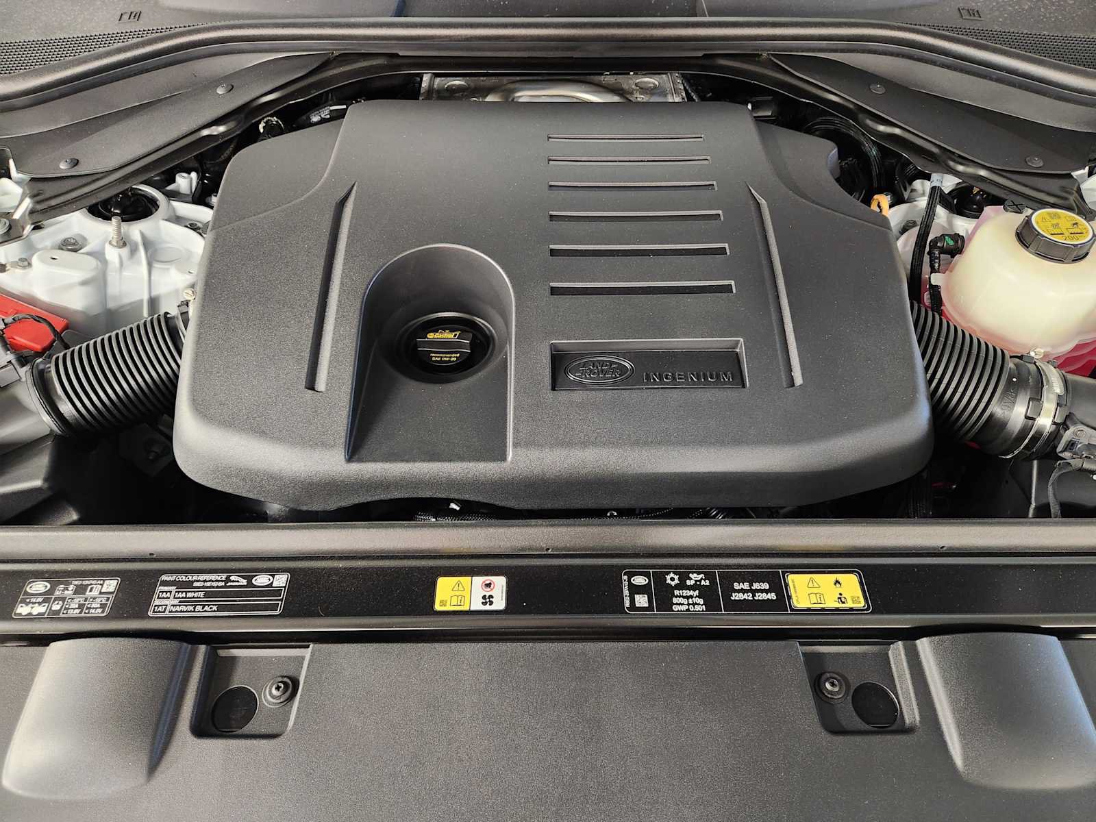 New 2027 Land Rover Range Rover Sport SE AWD/4WD image 30