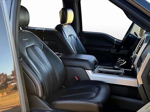 Used 2019 Ford F150 Platinum image 7