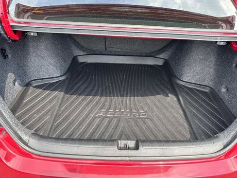 Used 2021 Honda Accord Sport image 13