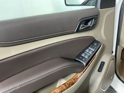 Used 2020 Chevrolet Tahoe Premier image 19