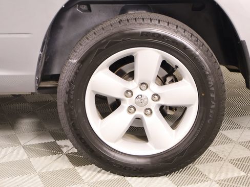 Used 2021 RAM 1500 Tradesman w/ Tradesman SXT Package image 16