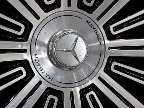 Certified 2026 Mercedes-Benz Maybach GLS 600 4MATIC image 12