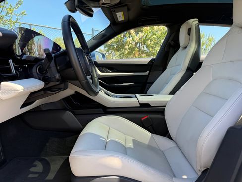 Certified 2023 Porsche Taycan 4 Cross Turismo w/ Premium Package AWD/4WD image 13