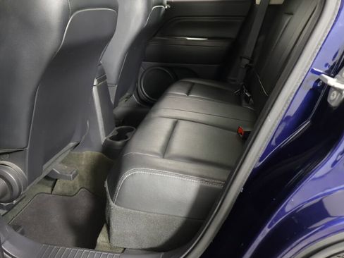 Used 2016 Jeep Compass High Altitude image 17