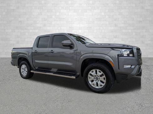 Used 2023 Nissan Frontier SV AWD/4WD image 1