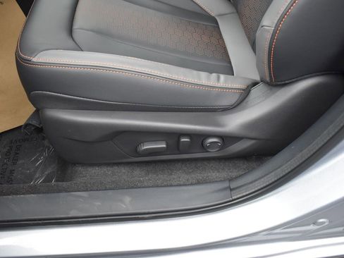 New 2025 Subaru Crosstrek 2.5i Limited image 10