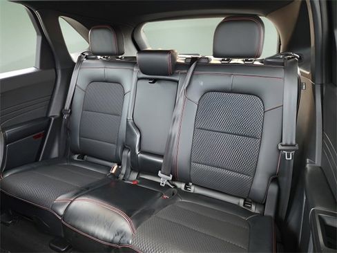 Used 2025 Ford Escape ST-Line Elite w/ Class II Trailer Tow Package image 13