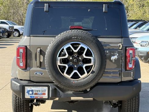 New 2025 Ford Bronco Outer Banks image 31