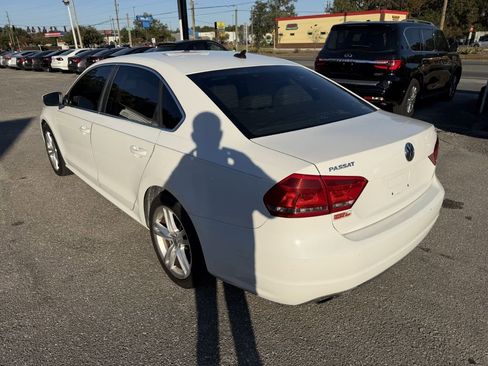 Used 2014 Volkswagen Passat 1.8T SE image 7