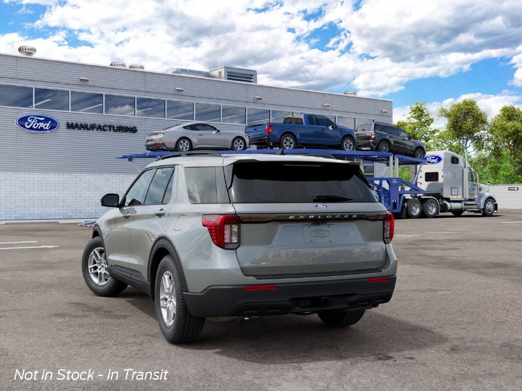 New 2027 Ford Explorer Active RWD image 4