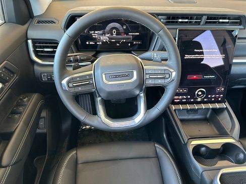 New 2026 GMC Terrain Denali AWD/4WD image 14