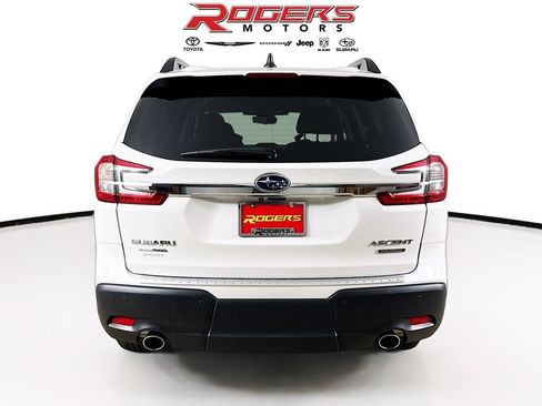 Certified 2025 Subaru Ascent Touring w/ Popular Package #2 AWD/4WD image 7