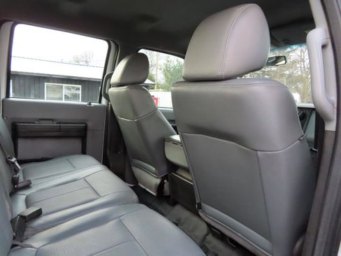 Used 2011 Ford F250 XL w/ PWR Equipment Group image 47