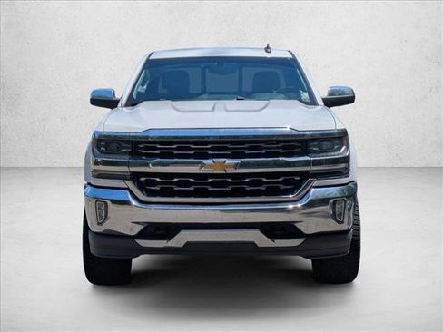 Used 2018 Chevrolet Silverado 1500 LTZ RWD image 2