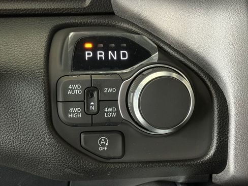 New 2026 RAM 1500 Lone Star AWD/4WD image 23