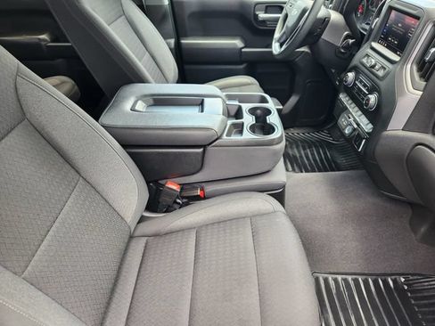 Used 2022 Chevrolet Silverado 1500 Custom Trail Boss AWD/4WD image 14