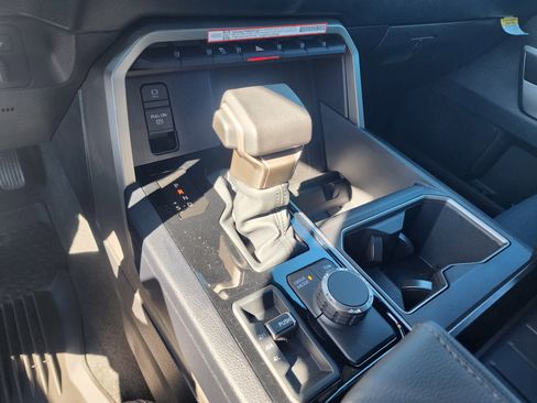 Used 2026 Toyota Tundra SR5 w/ SR5 Convenience Package image 35