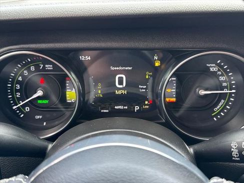 Certified 2023 Jeep Wrangler Unlimited Sahara AWD/4WD image 32