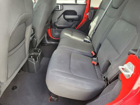 Used 2023 Jeep Wrangler Unlimited Sport AWD/4WD image 11