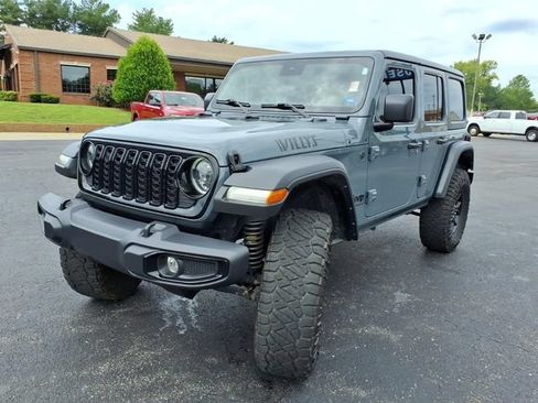 Used 2024 Jeep Wrangler Unlimited Sport AWD/4WD image 26