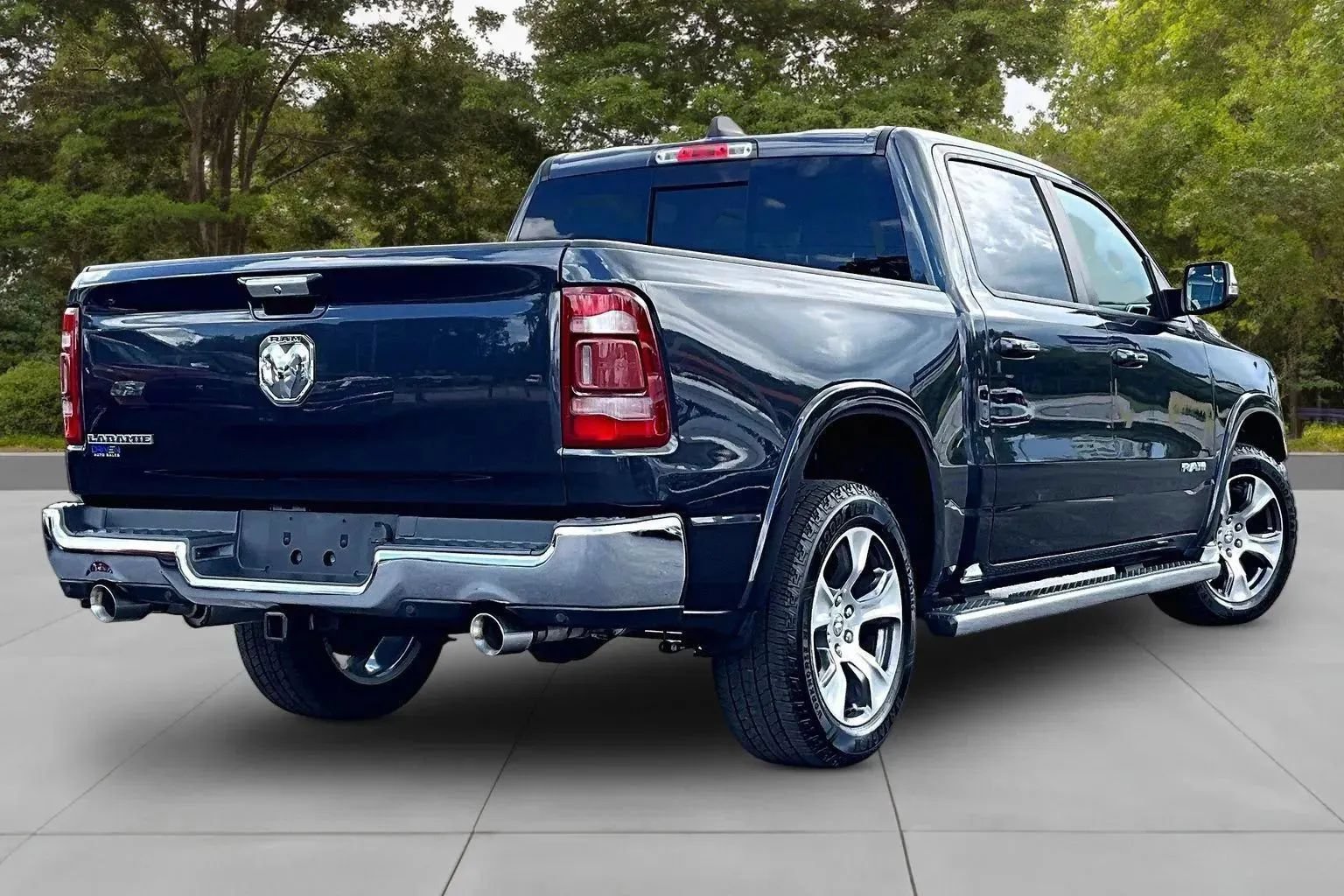 Used 2021 RAM 1500 Laramie RWD image 2