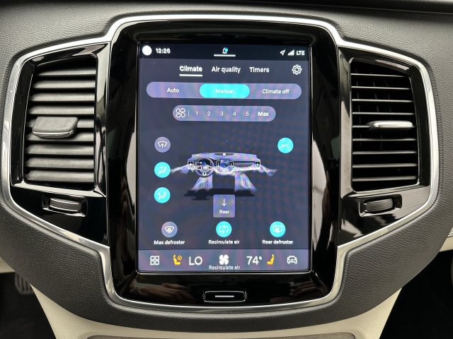 Certified 2025 Volvo XC90 B6 Plus w/ Protection Package Premier AWD/4WD image 19