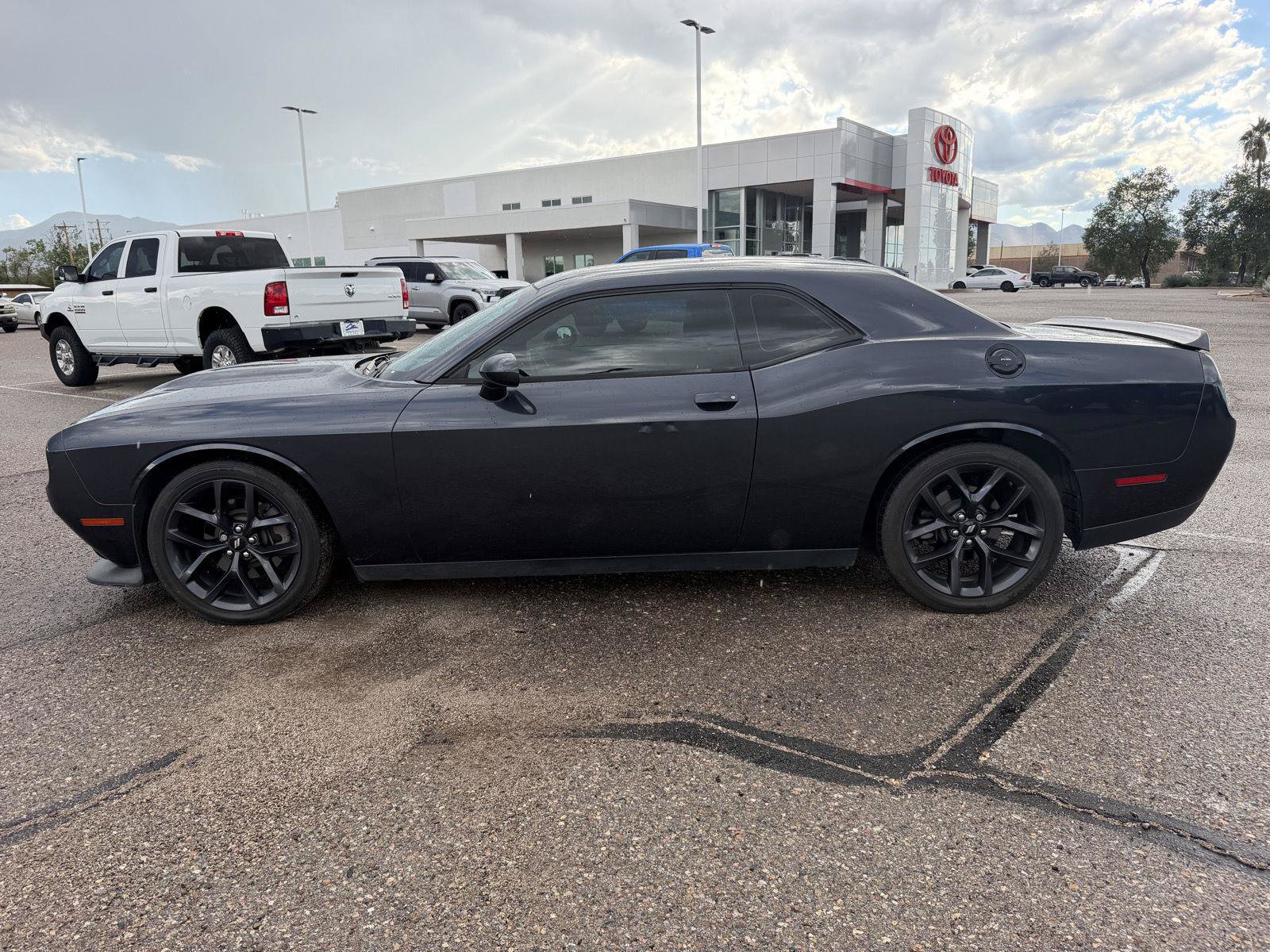 Used 2019 Dodge Challenger GT w/ Blacktop Package RWD image 2