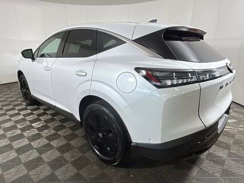 Used 2025 Nissan Murano SV FWD image 4