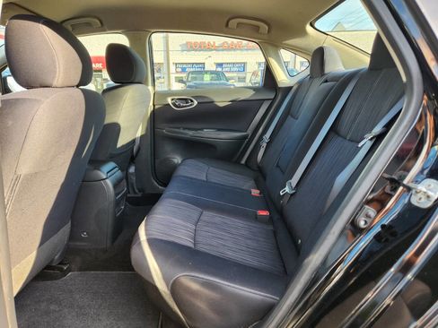 Used 2016 Nissan Sentra SV image 14