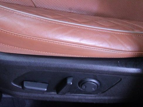 Used 2021 Kia Sorento SX Prestige image 16