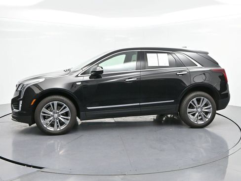Certified 2025 Cadillac XT5 Premium Luxury FWD image 4