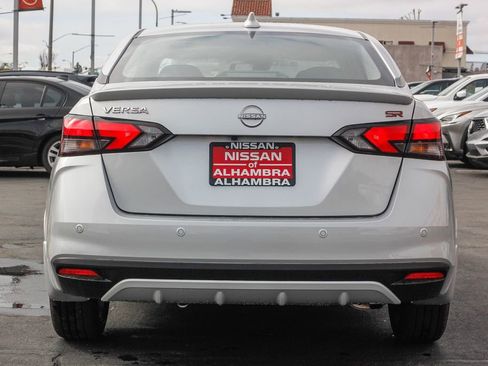 New 2025 Nissan Versa SR w/ Trunk Package image 8