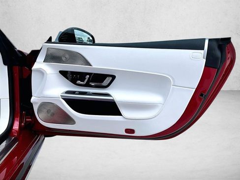 New 2026 Mercedes-Benz Maybach SL 680 image 28