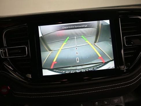 Used 2022 Dodge Durango SRT w/ SRT Interior Appearance Group AWD/4WD image 35