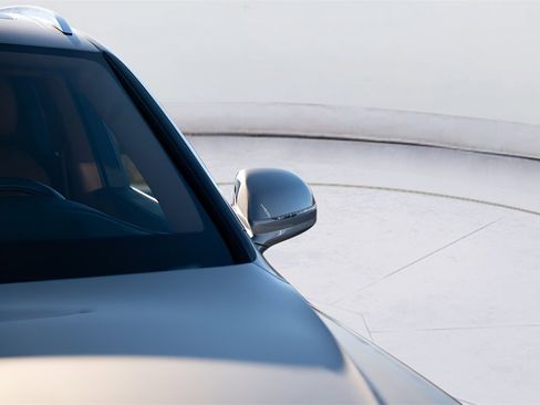 Used 2019 Bentley Bentayga image 18