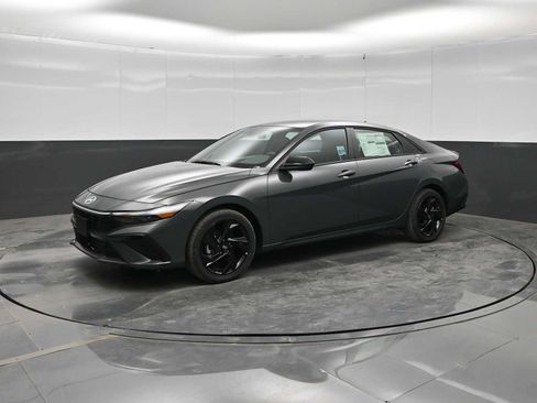 New 2026 Hyundai Elantra Sport FWD image 1