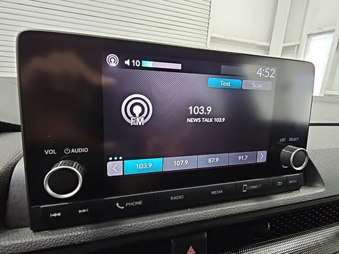 Used 2023 Honda CR-V Sport image 14