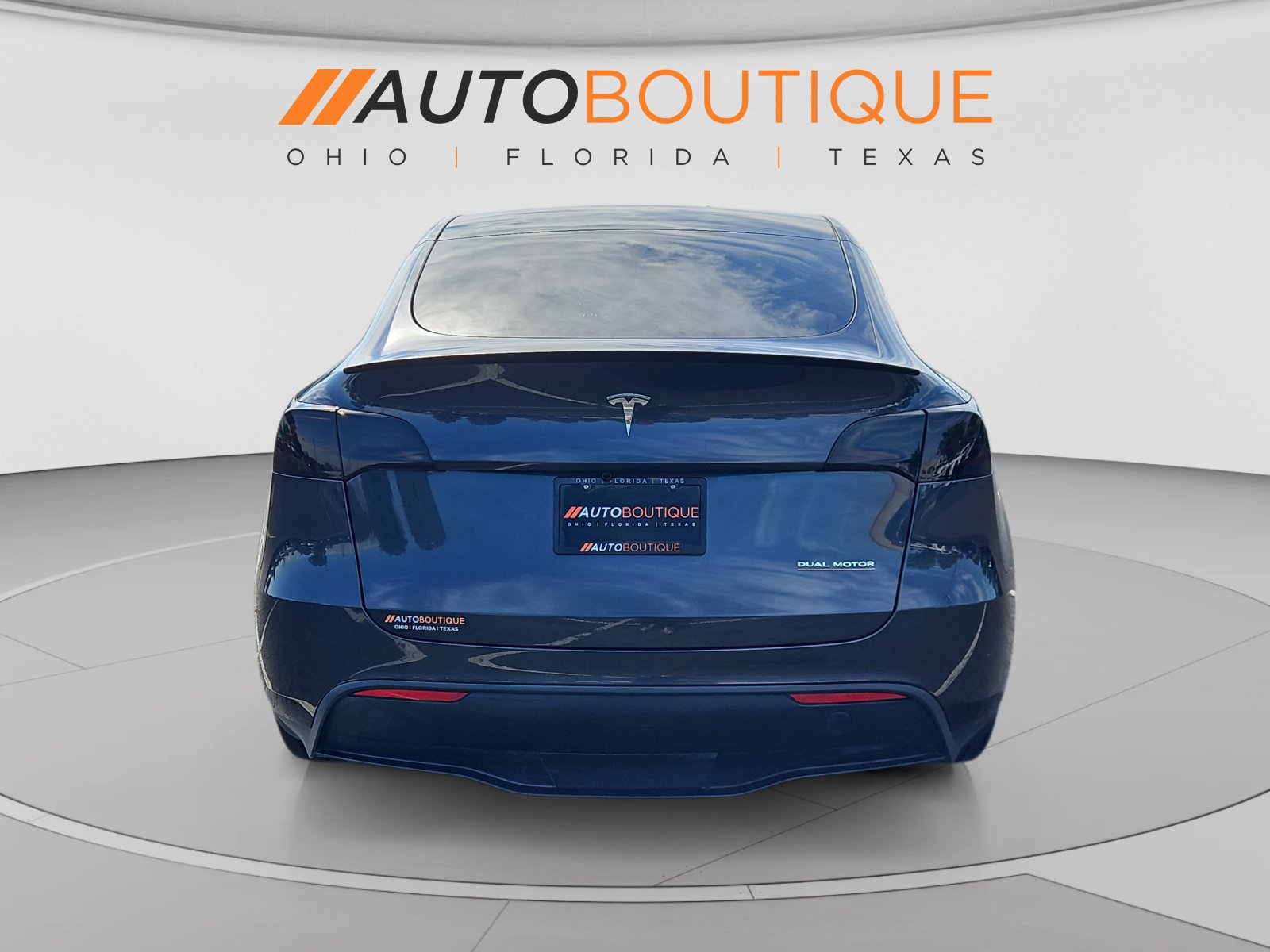 Used 2025 Tesla Model Y Performance AWD/4WD image 4