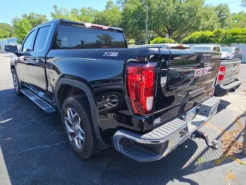 Used 2022 GMC Sierra 1500 SLE w/ X31 Off-Road Package image 7