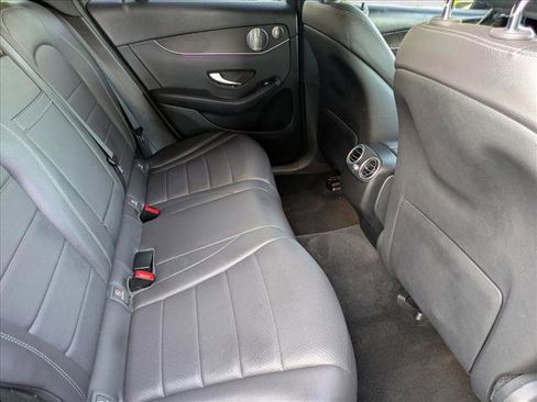 Used 2020 Mercedes-Benz GLC 300 image 18