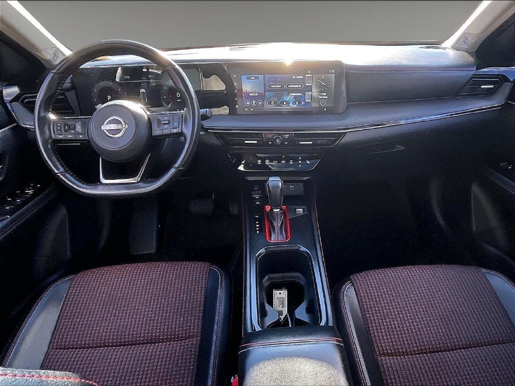 Used 2025 Nissan Kicks SR w/ SR Premium Package AWD/4WD image 21
