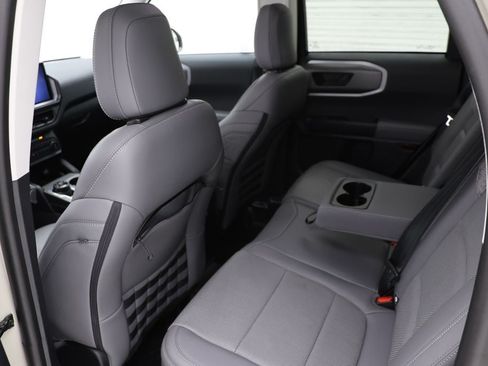 Used 2025 Ford Bronco Sport Badlands AWD/4WD image 11
