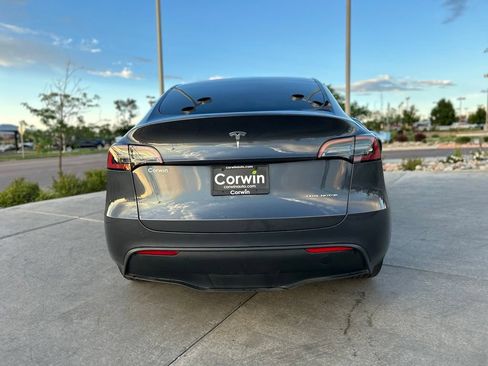 Used 2023 Tesla Model Y Long Range AWD/4WD image 6